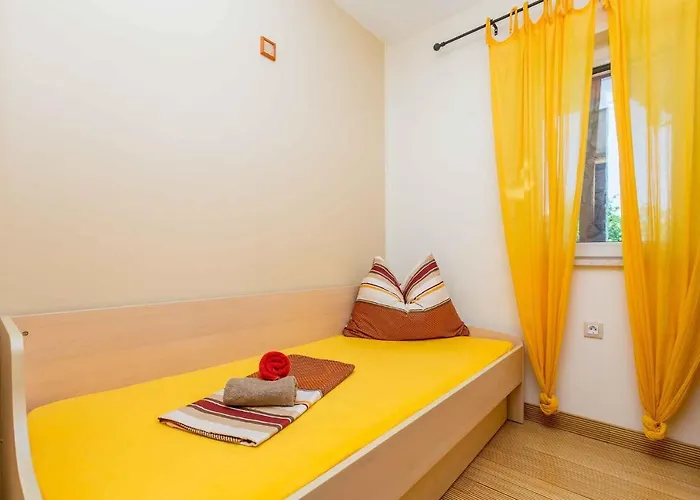 Villa In Svetividdobrinjski - Insel Krk 42199 Gostinjac